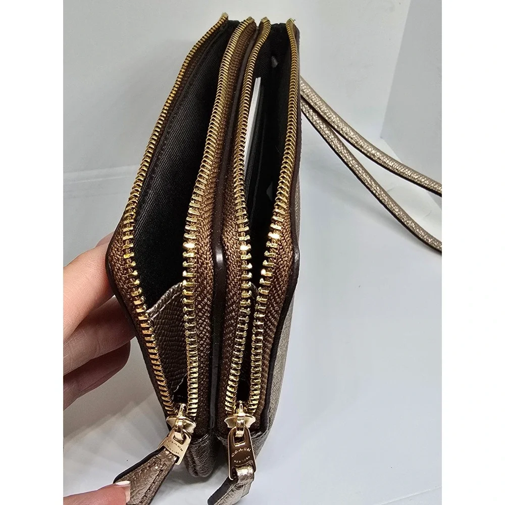 Authentic COACH Signature Wristlet  Gold Logo ‎ Preloved Charm